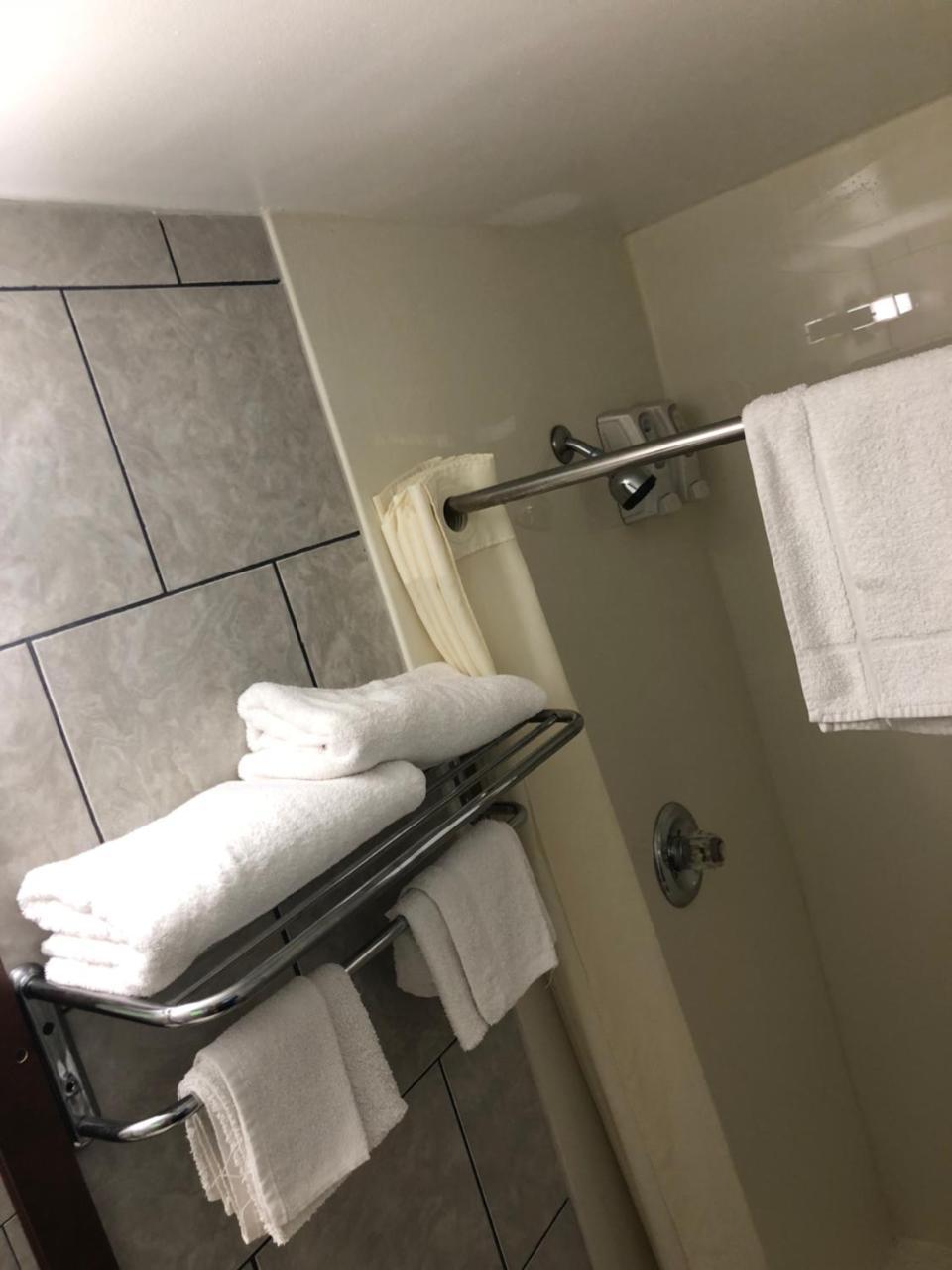 Gratiot View Motel Shields Zewnętrze zdjęcie